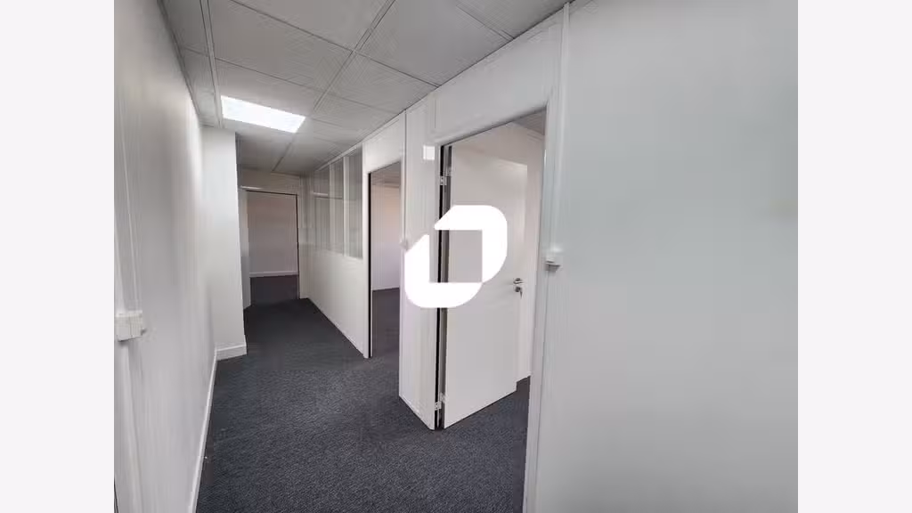 A louer Bureaux 70m² Le chesnay