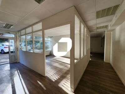 A louer Bureaux 80m² Le chesnay