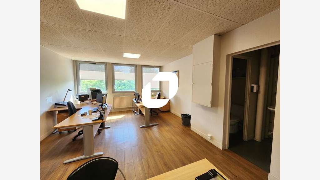 A louer Bureaux 40m² Le chesnay