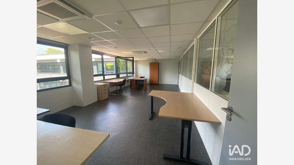 A louer bureaux modulables de 25m² au Cheylas