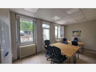 A louer bureaux de 13 à 73m² au Creusot