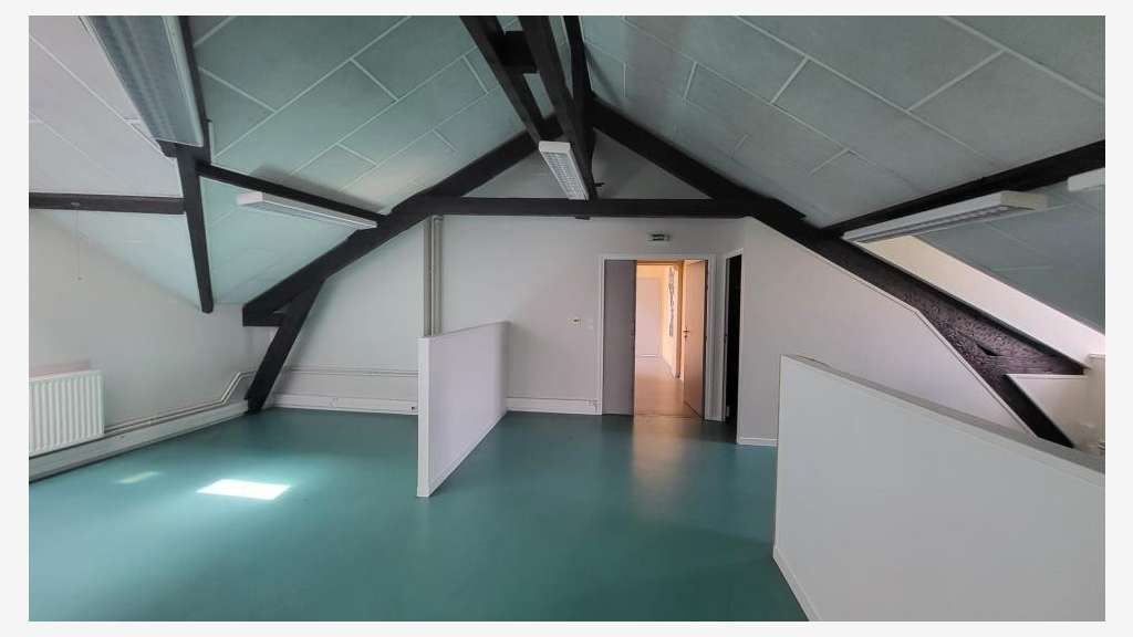 A louer bureaux de 13 à 73m² au Creusot