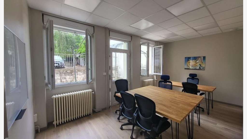 A louer bureaux de 13 à 73m² au Creusot
