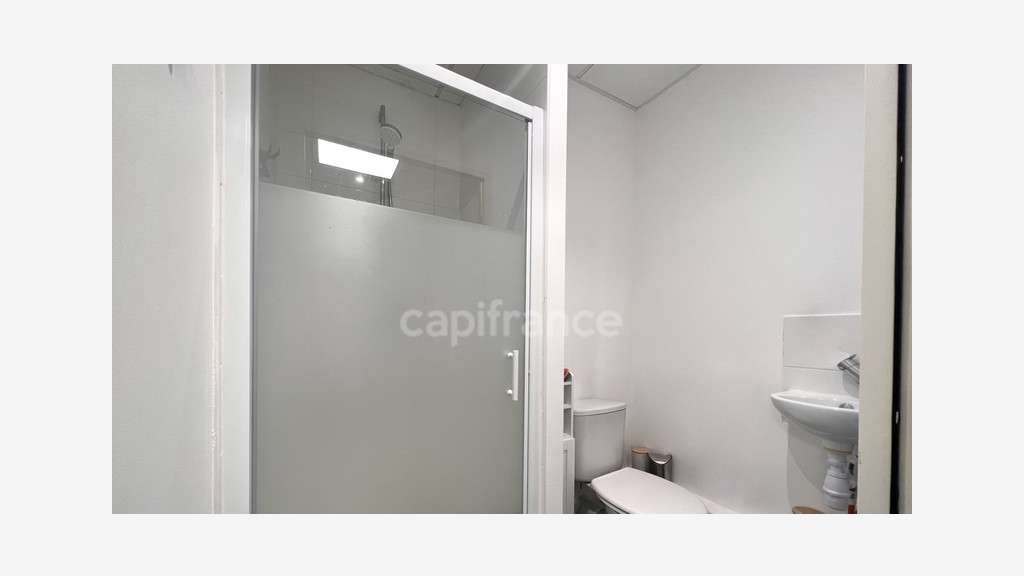 A louer bureau 36m² Le Grau-du-Roi Rive Gauche