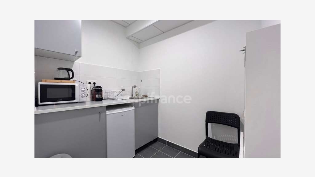 A louer bureau 36m² Le Grau-du-Roi Rive Gauche