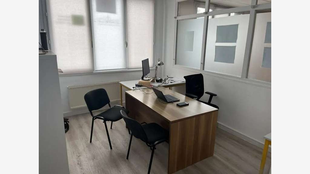 À vendre ou à louer bureaux de 200m² au Havre