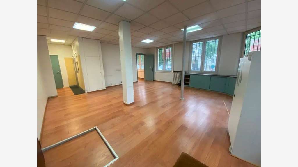 À louer bureaux 115m² angle de Boulevard au Havre