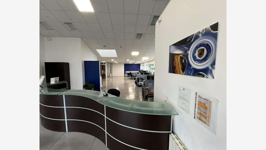 À louer bureaux 400m² au Havre zone d'activité