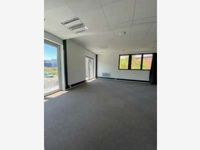 A louer bureaux 394m² divisibles Docks du Havre