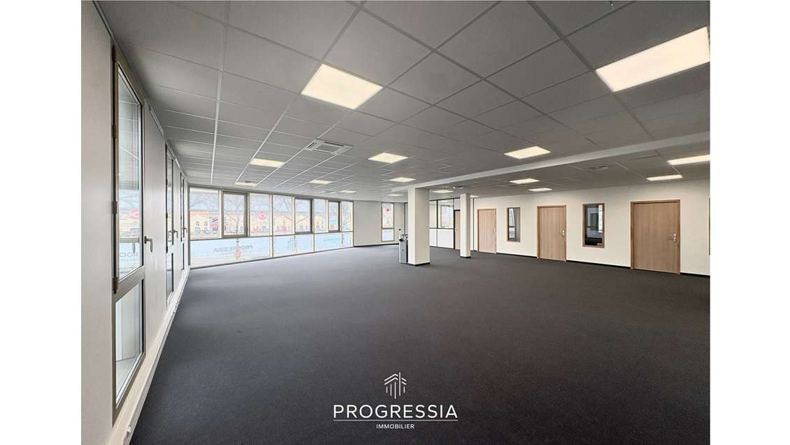 Bureaux de 473.21m² à louer au 1er étage Le Havre 