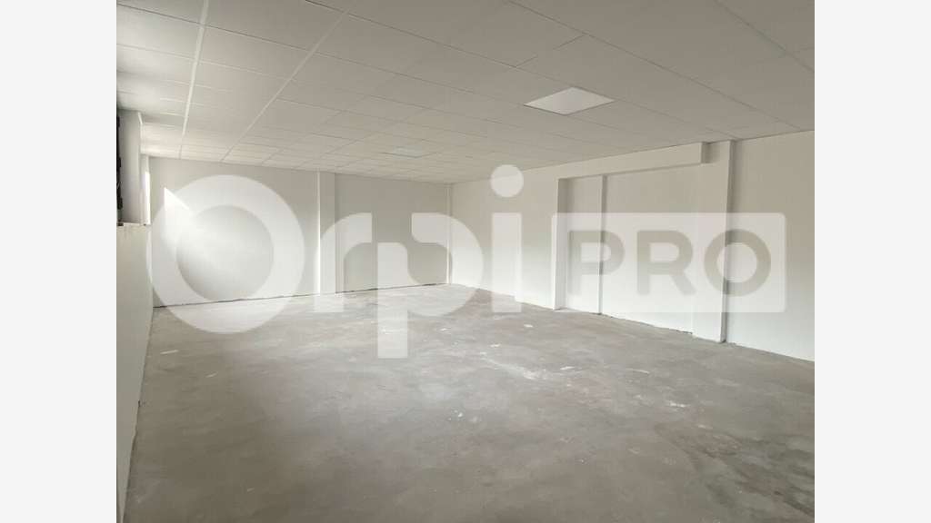 Bureau 60m² à louer Le Havre Halles centrales 