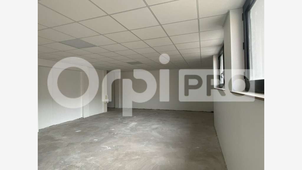 Bureau 60m² à louer Le Havre Halles centrales 