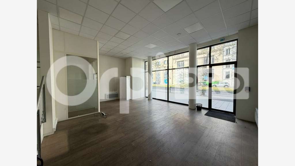Local commercial bureaux de 117m² à louer le Havre