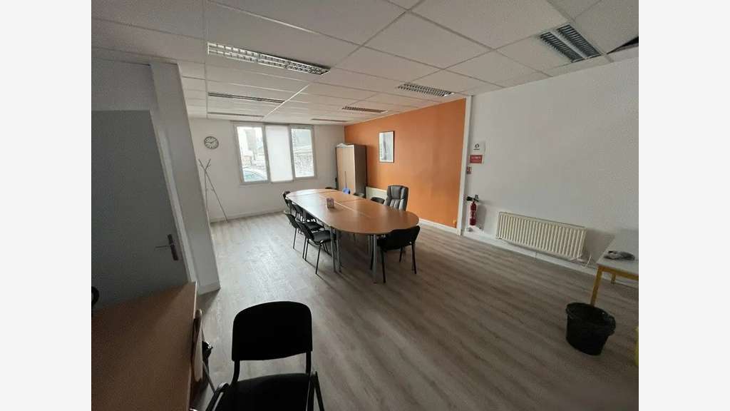 À vendre ou à louer bureaux de 200m² au Havre