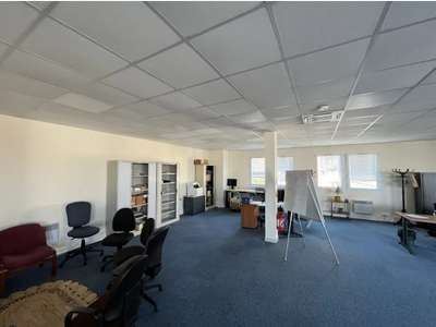 À vendre ou à louer – Bureaux de 317 m² au Havre –