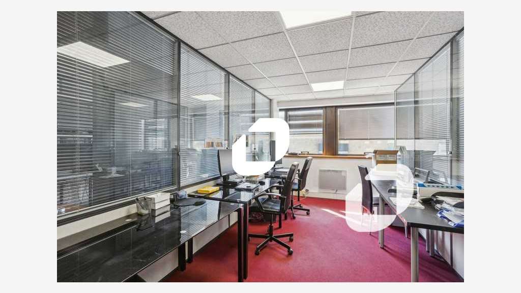 A louer Bureaux 208m² Le kremlin bicetre