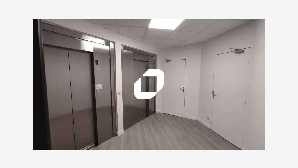 A louer Bureaux 96m² Le kremlin bicetre