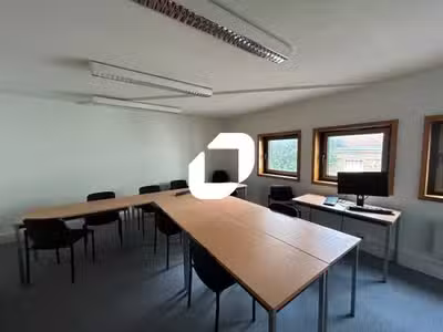 A louer Bureaux 92m² Le kremlin bicetre