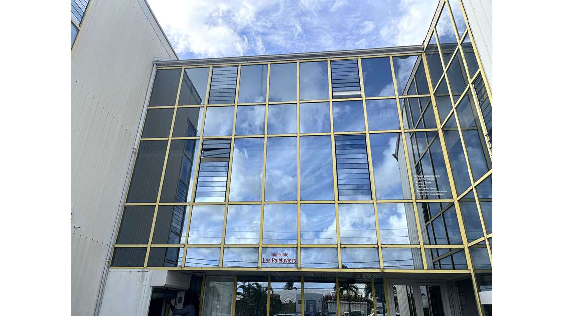 A louer bureaux 50m² Le Lamentin Zone de Lézarde