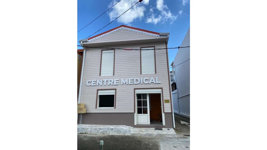 A louer local professionnel 35m² Le Lamentin