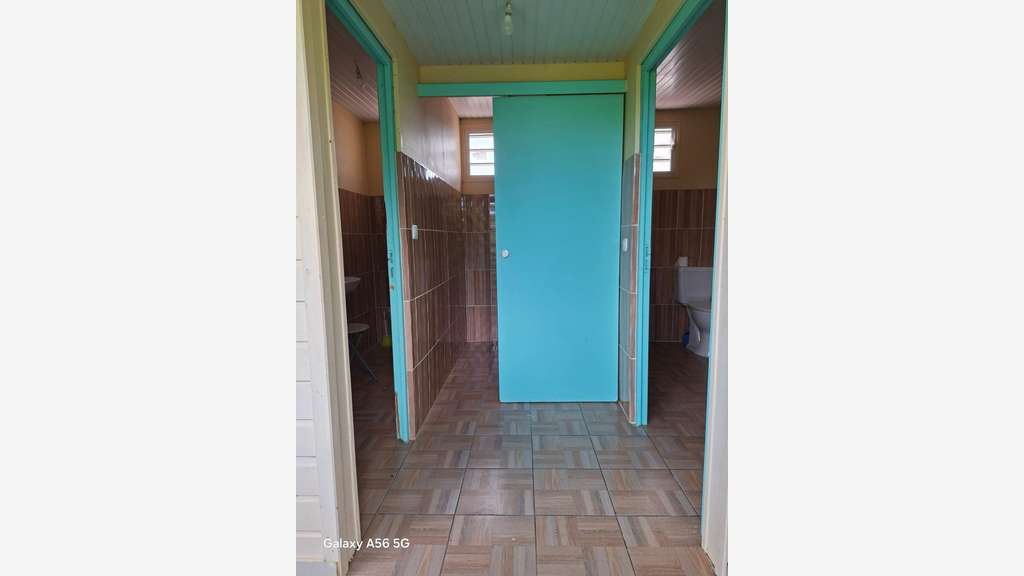 Loue local professionnel 42m² Pelletier Lamentin