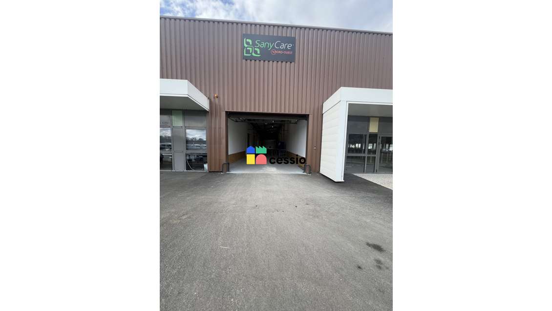 A louer bureaux 150m² Moncé-en-Belin accès rocade