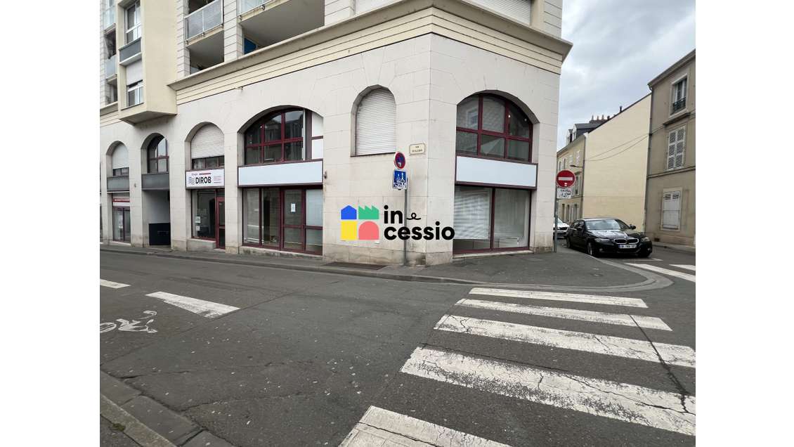 Local commercial/bureaux à vendre ou à louer