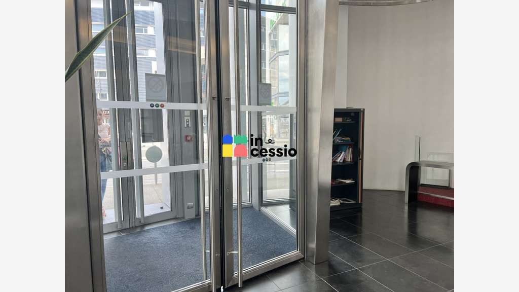 A louer bureaux de 644m² au Mans prox gare 