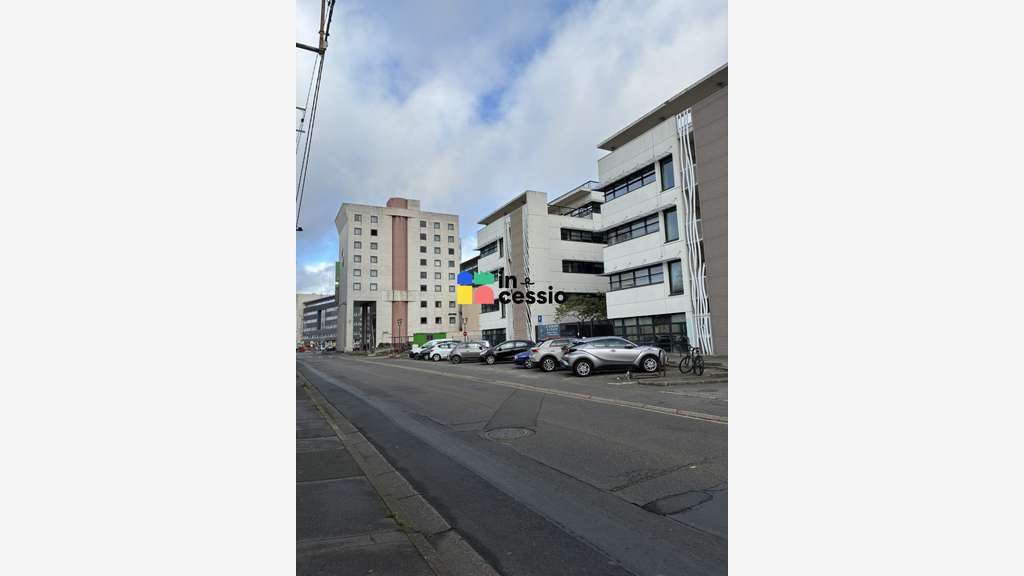A louer bureaux 685m² GARE TGV Le Mans Novaxis 