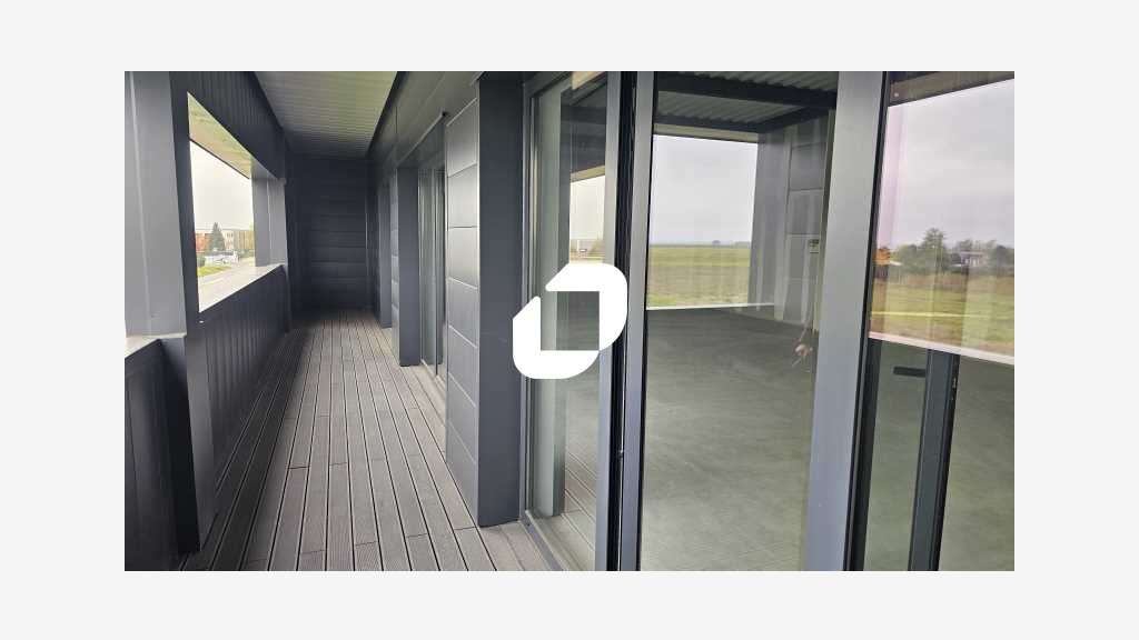 A louer Bureaux 226m² Le mesnil amelot