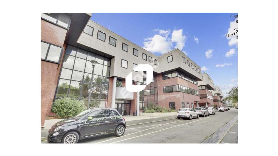 A louer Bureaux 386m² Le pecq