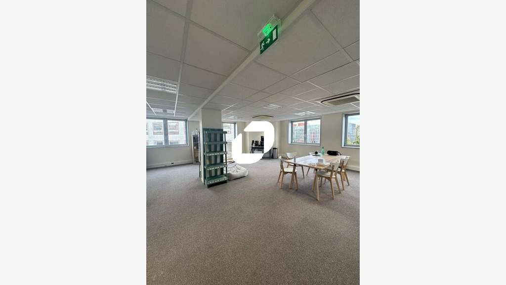A louer Bureaux 183m² Le pecq
