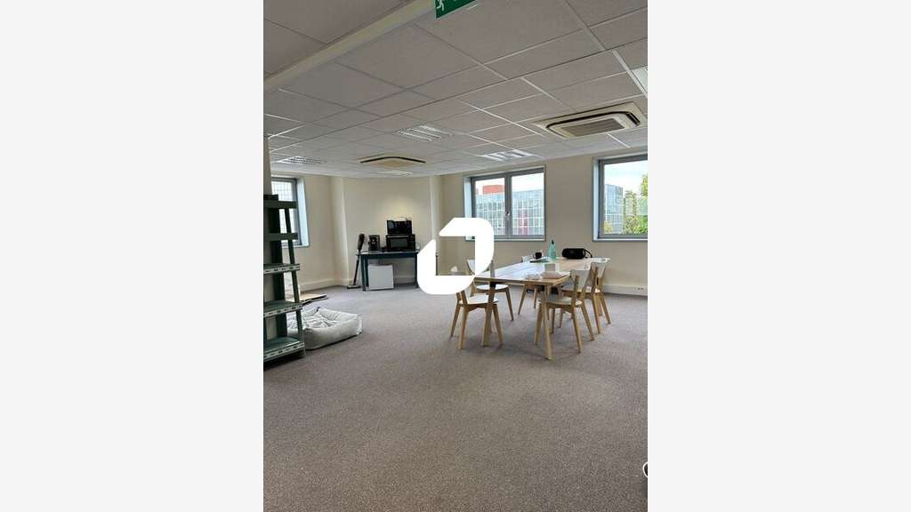 A louer Bureaux 183m² Le pecq