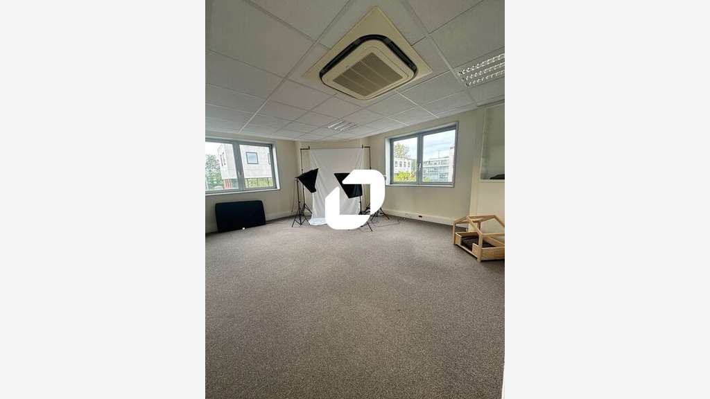 A louer Bureaux 183m² Le pecq