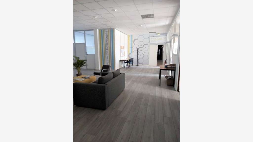 A louer bureaux 20m² au Plessis-Belleville