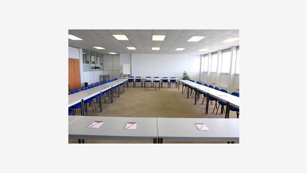 A louer bureaux 20m² au Plessis-Belleville
