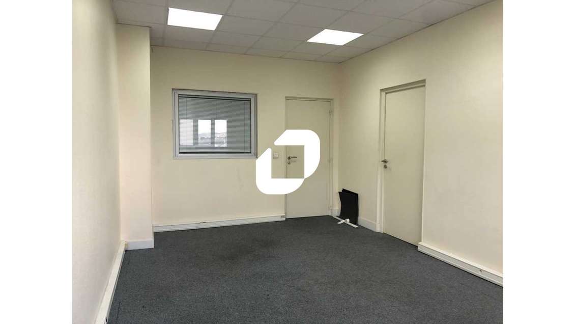 A louer Bureaux 184m² Le plessis bouchard