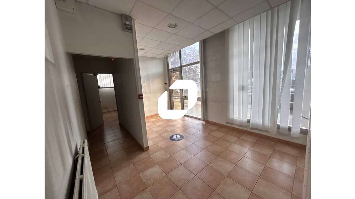 A louer Bureaux 184m² Le plessis bouchard