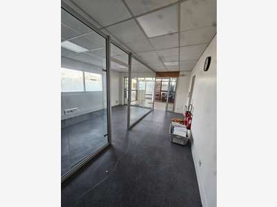 A louer bureaux 140m² Le Poiré-sur-Vie