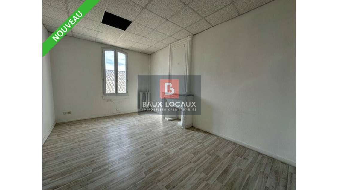 Bureaux 18m² R+1 à louer au Pontet