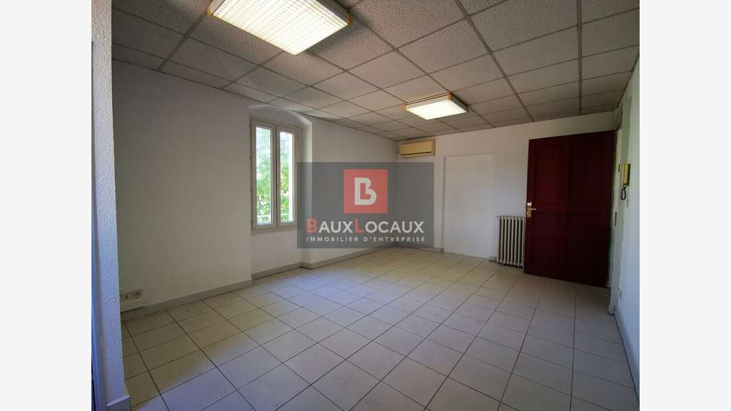 A louer bureau 23m² RDC au Pontet