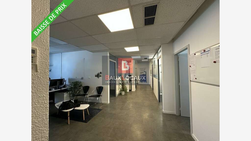 Bureaux 148m² à louer avenue passante Le Pontet