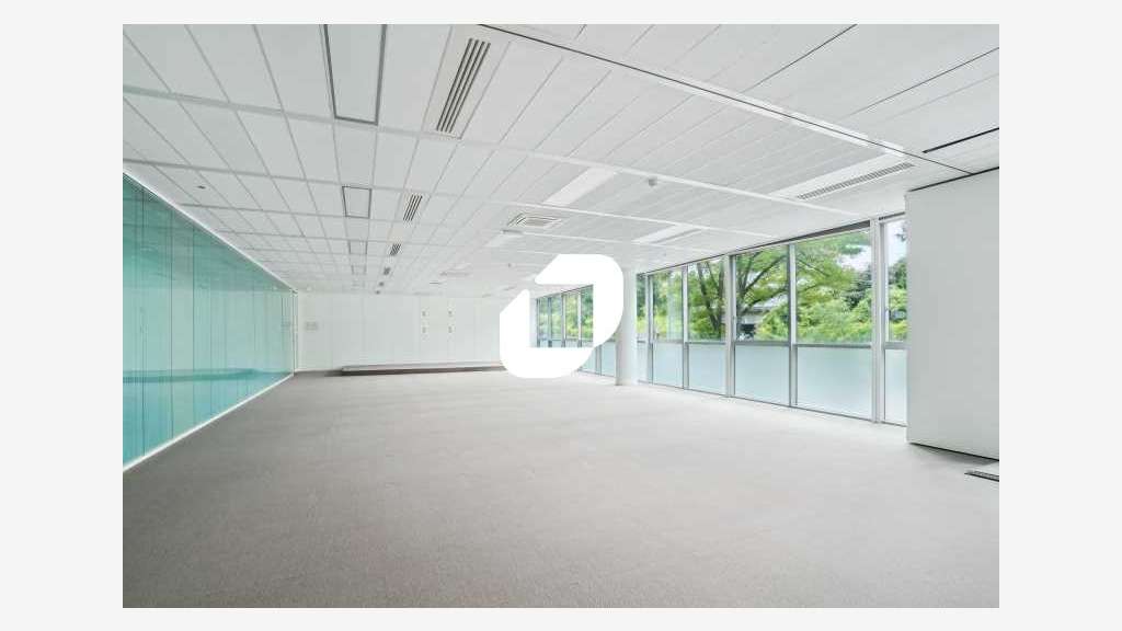 A louer Bureaux 2114m² Le pre saint gervais