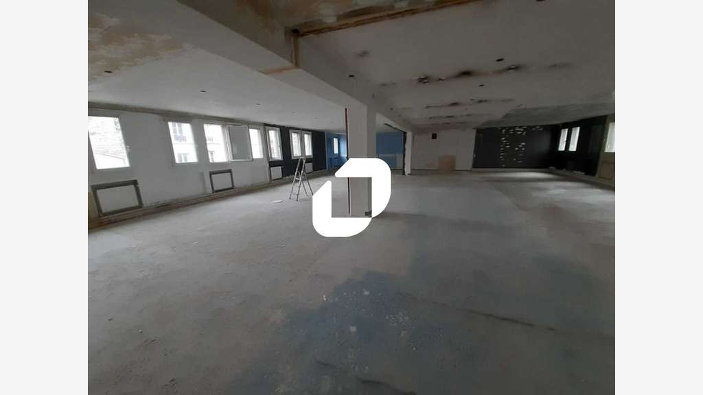 A louer Bureaux 314m² Le pre saint gervais