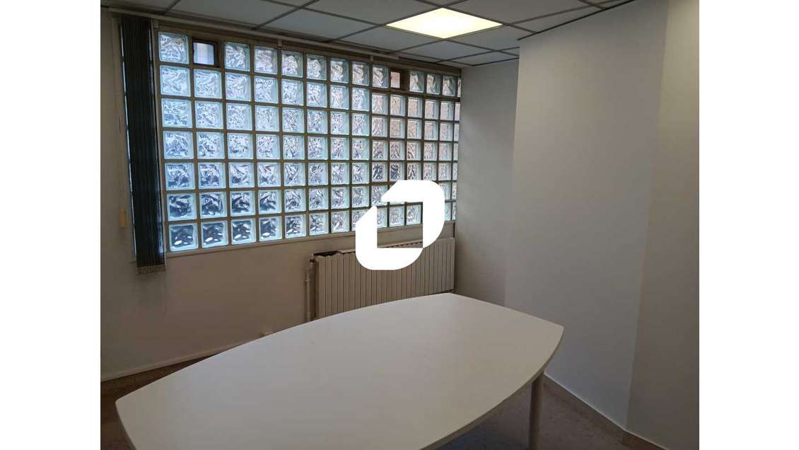 A louer Bureaux 120m² Le raincy