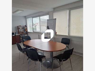 A louer Bureaux 55m² Le raincy
