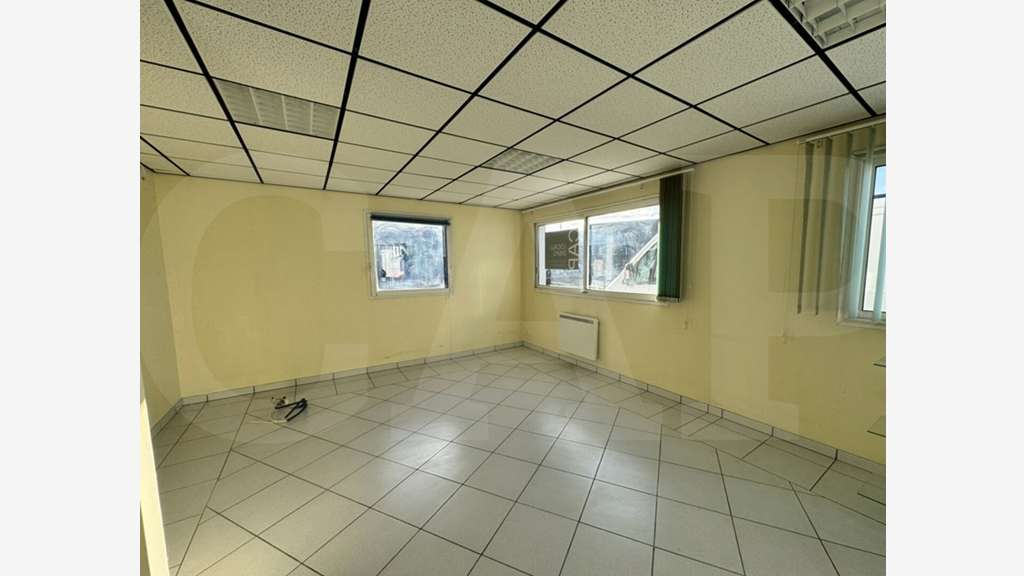 À louer Plateau de bureaux 82m² Le Relecq-Kerhuon