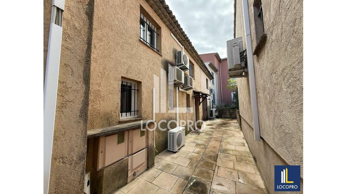 Le cabinet Locopro vous propose à la location des 