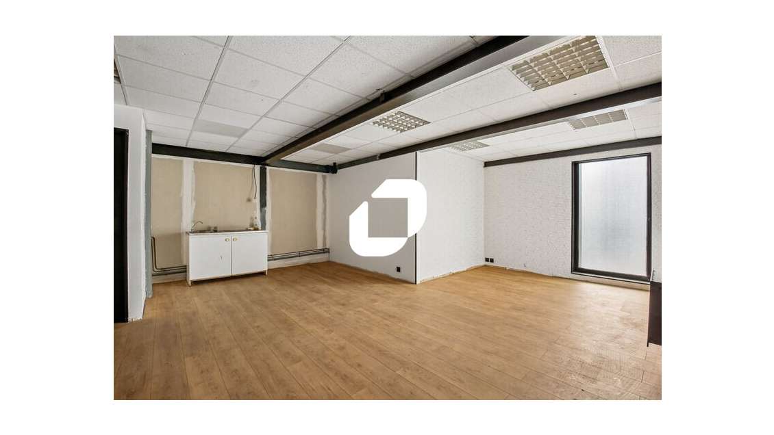 A louer Bureaux 191m² Le thillay