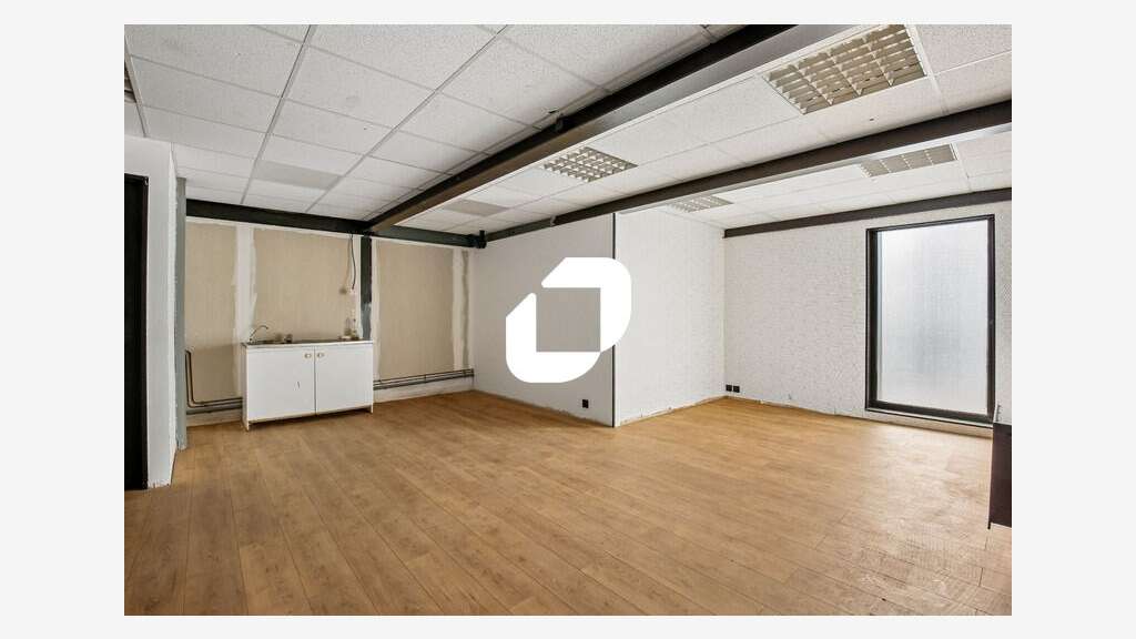 A louer Bureaux 191m² Le thillay